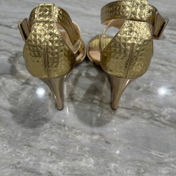 Jimmy Choo gold wedge - Picture 7 of 7